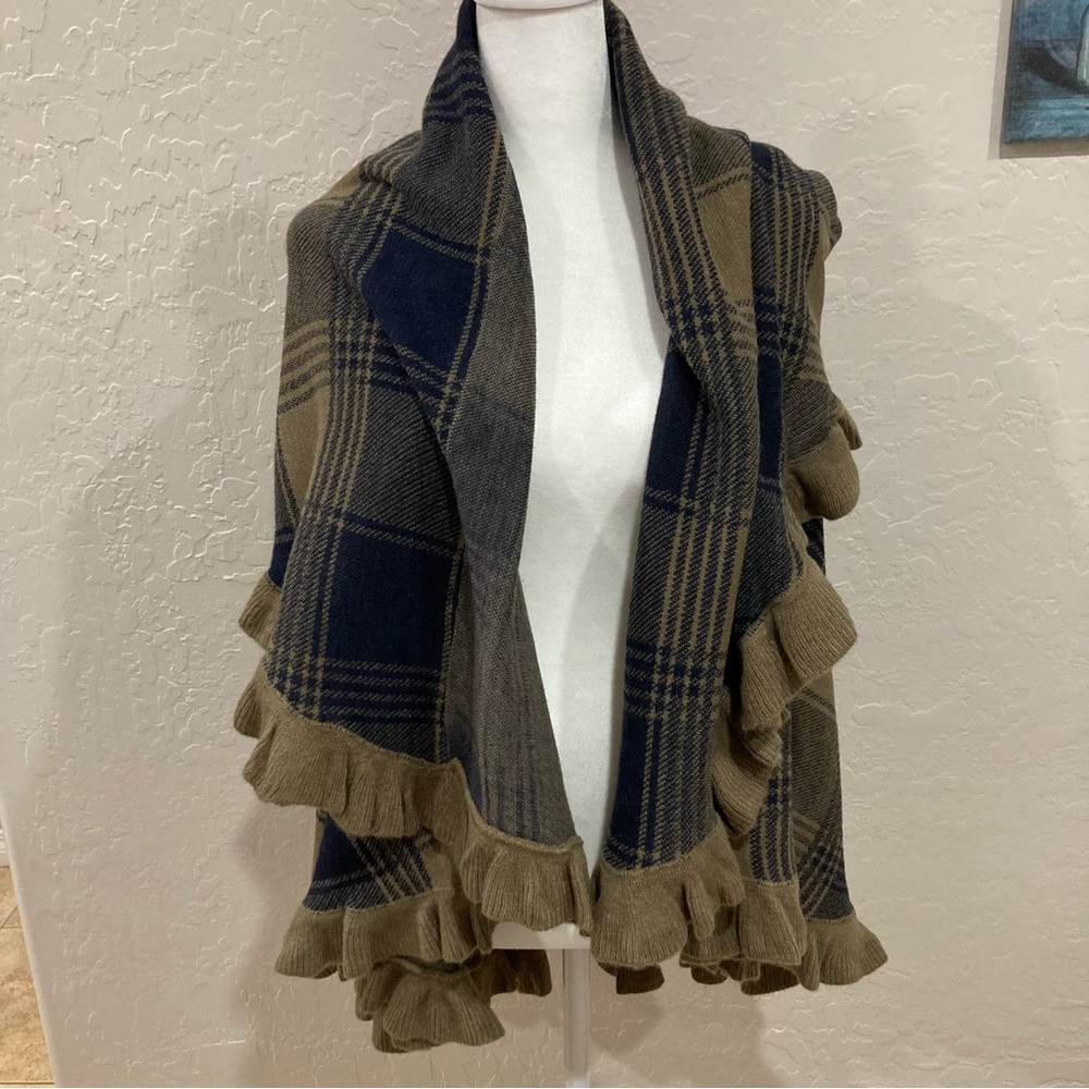 Coco + Carmen Navy and Taupe Plaid Open Front Waterfall Cardigan Cape One Size